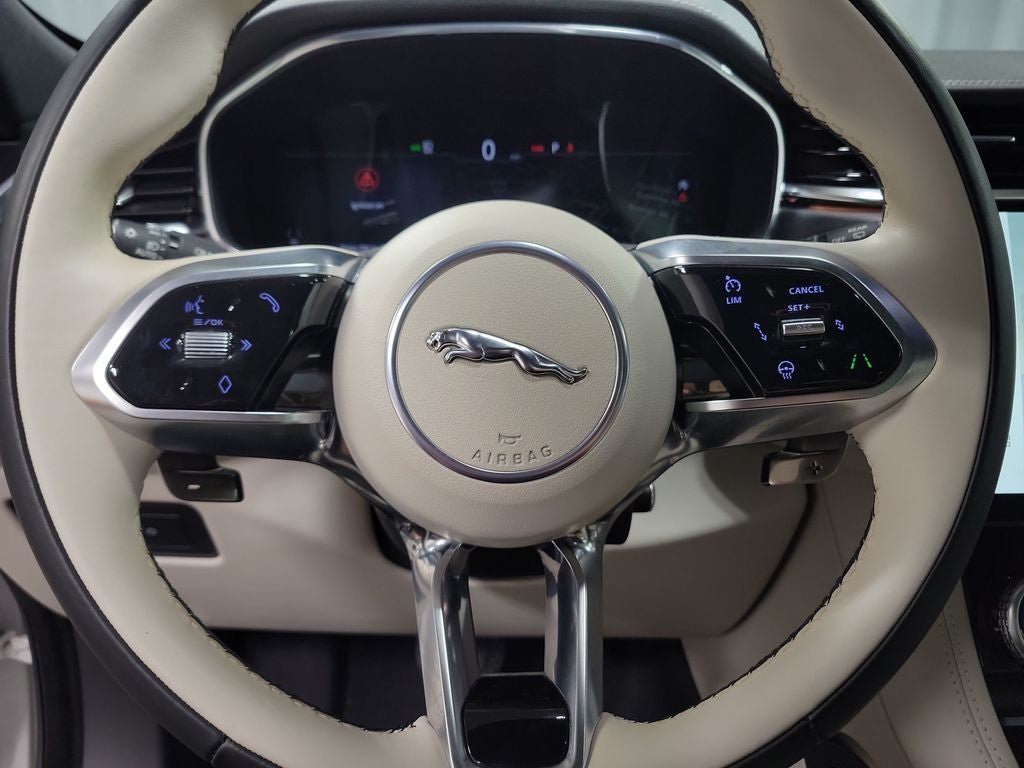 2024 Jaguar F-PACE P250 R-Dynamic S