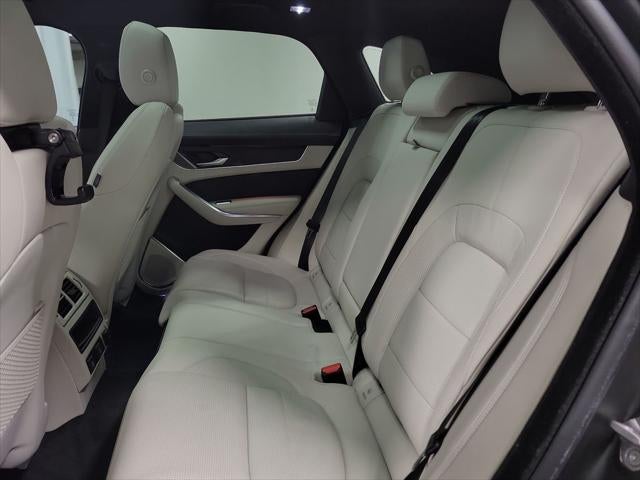 2024 Jaguar F-PACE P250 R-Dynamic S
