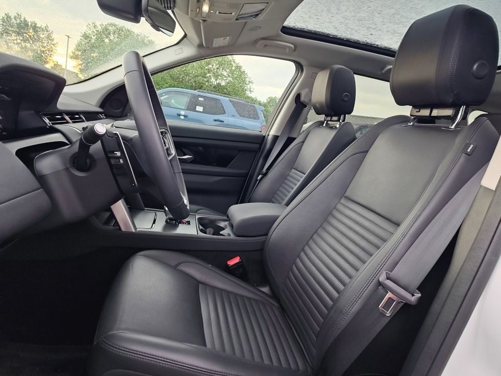 2024 Land Rover Discovery Sport S