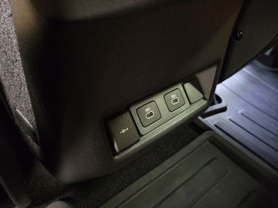 2025 Land Rover Discovery Dynamic SE