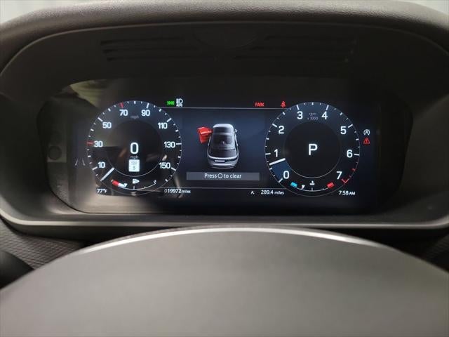 2025 Land Rover Discovery Dynamic SE