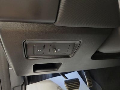 2025 Land Rover Discovery Dynamic SE