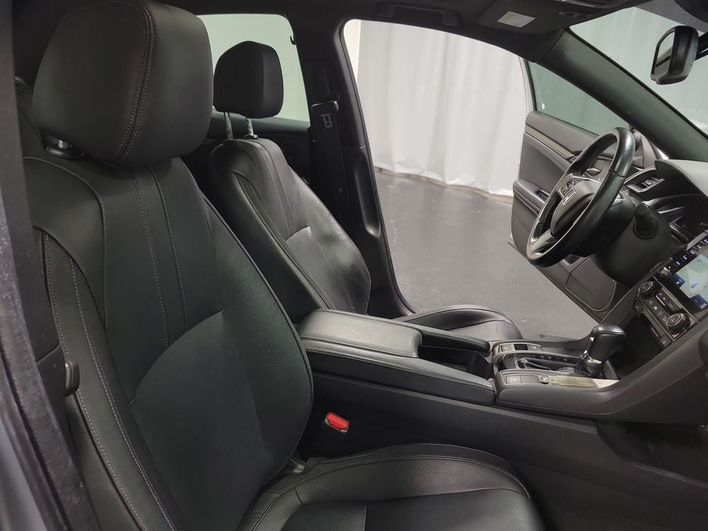 2019 Honda Civic EX-L w/Navigation