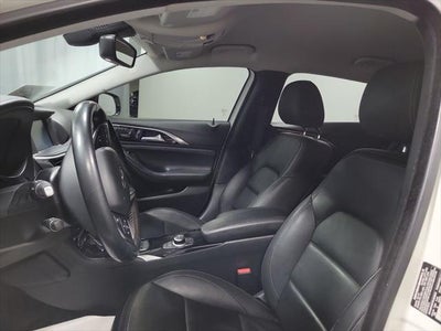 2018 INFINITI QX30 Luxury