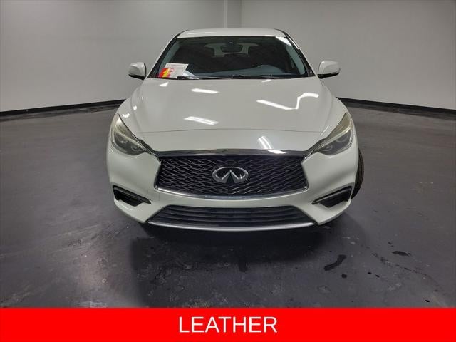 2018 INFINITI QX30 Luxury