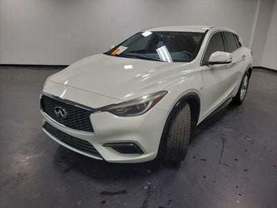2018 INFINITI QX30 Luxury