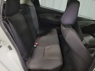 2016 Toyota Yaris L