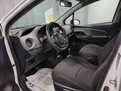 2016 Toyota Yaris L