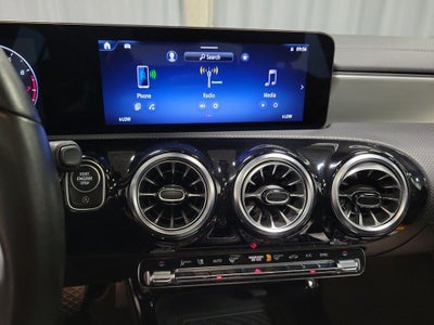 2025 Mercedes-Benz CLA CLA 250 4MATIC®