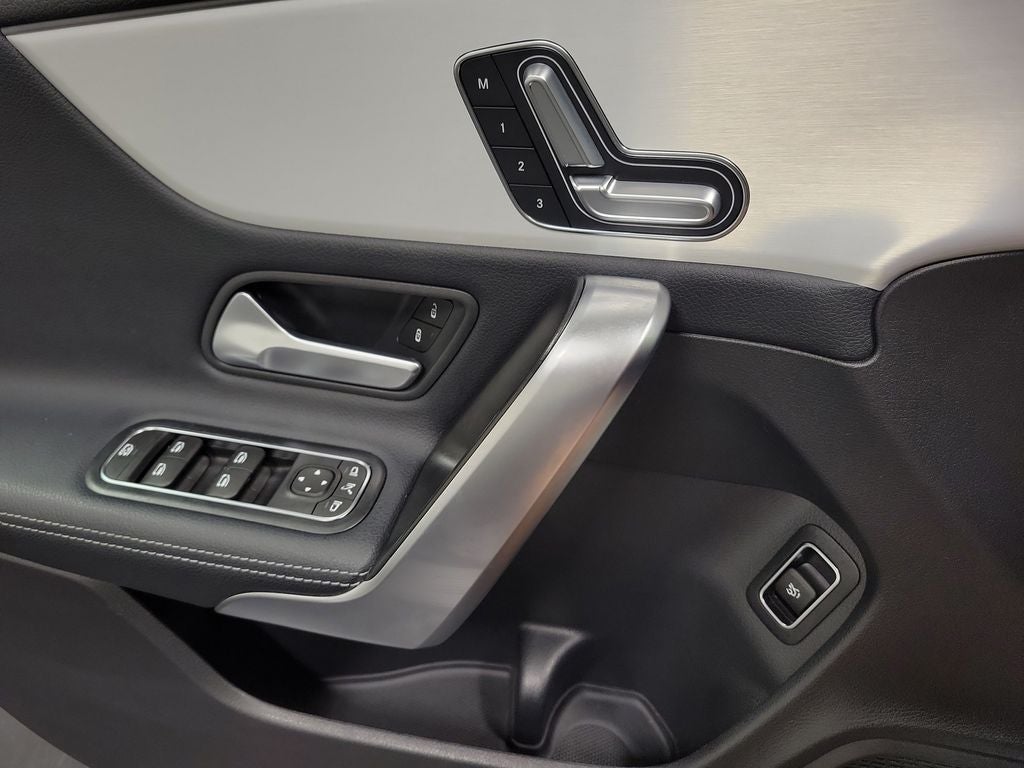 2025 Mercedes-Benz CLA CLA 250 4MATIC®