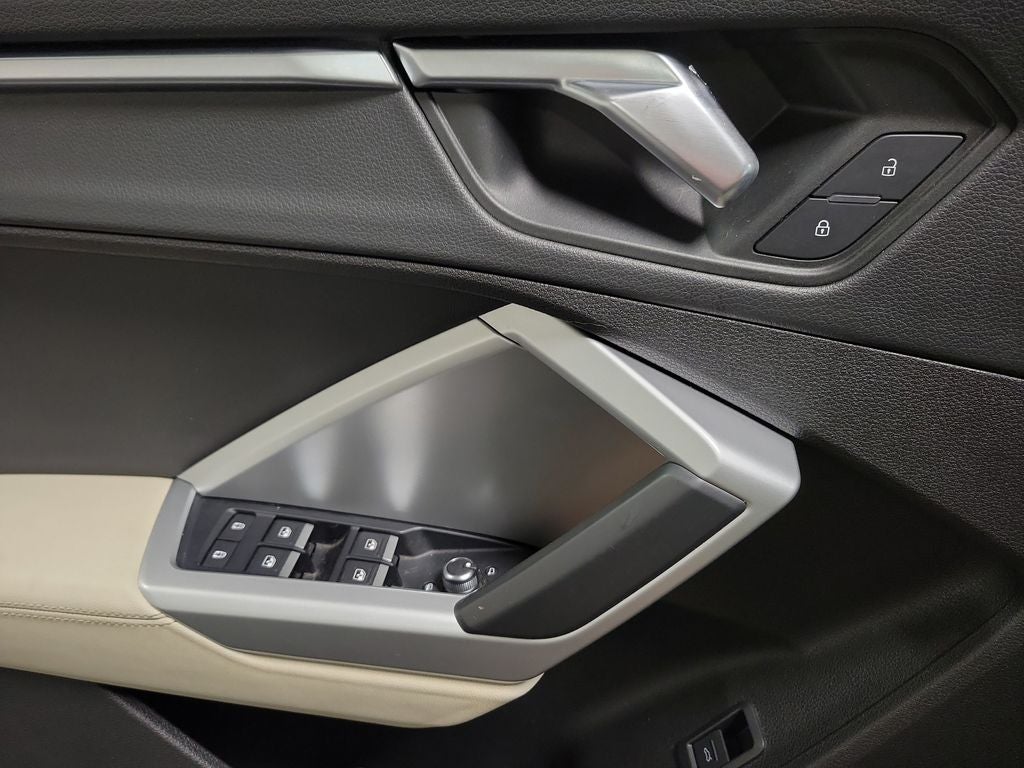 2020 Audi Q3 Premium quattro