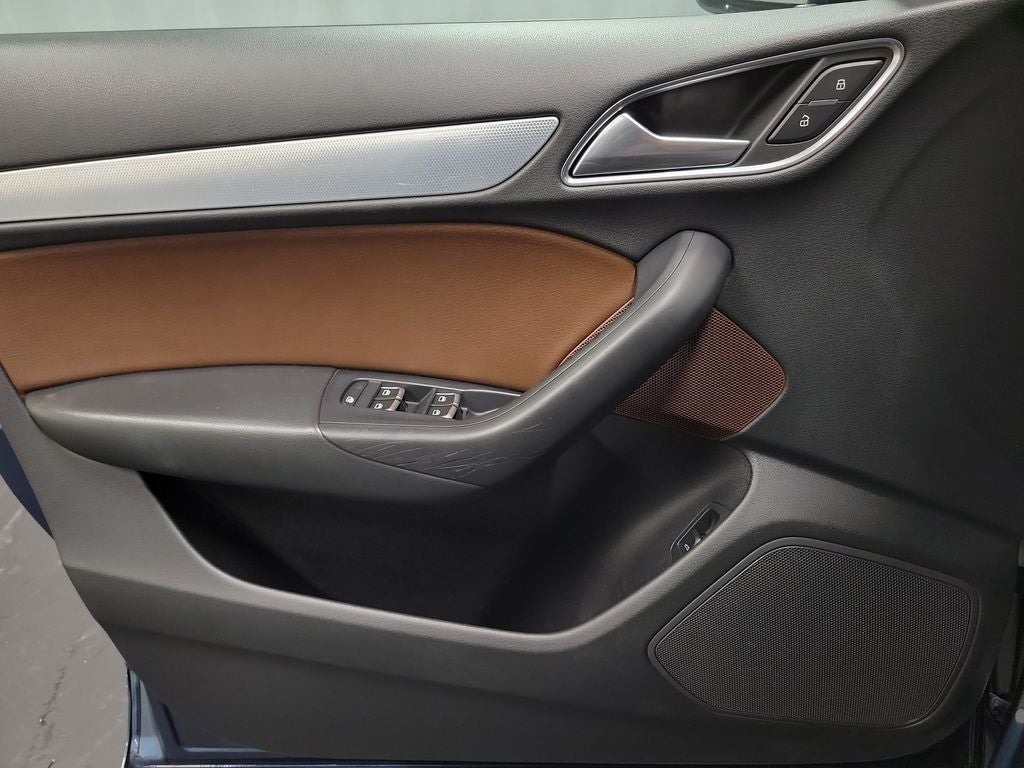 2018 Audi Q3 2.0T Premium quattro