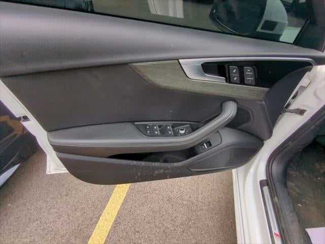 2023 Audi A4 45 S line Premium Plus quattro