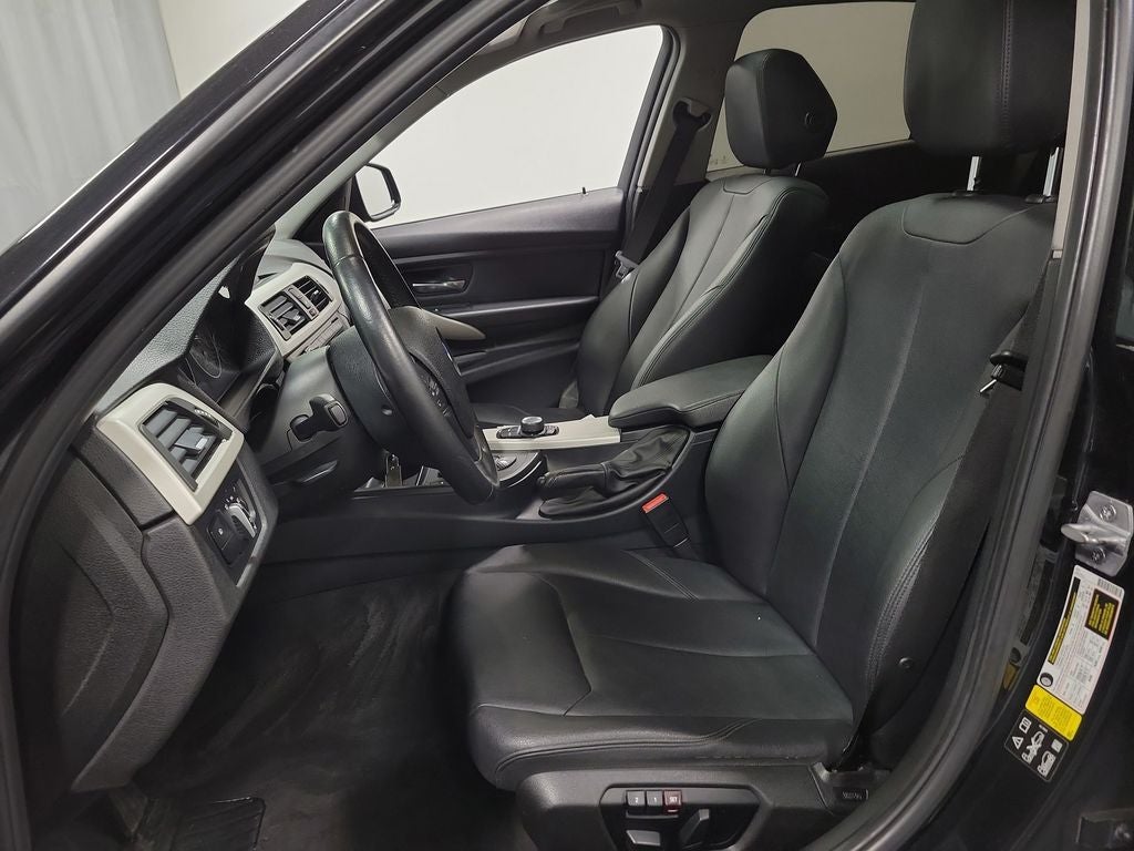 2015 BMW 3 Series 320i xDrive
