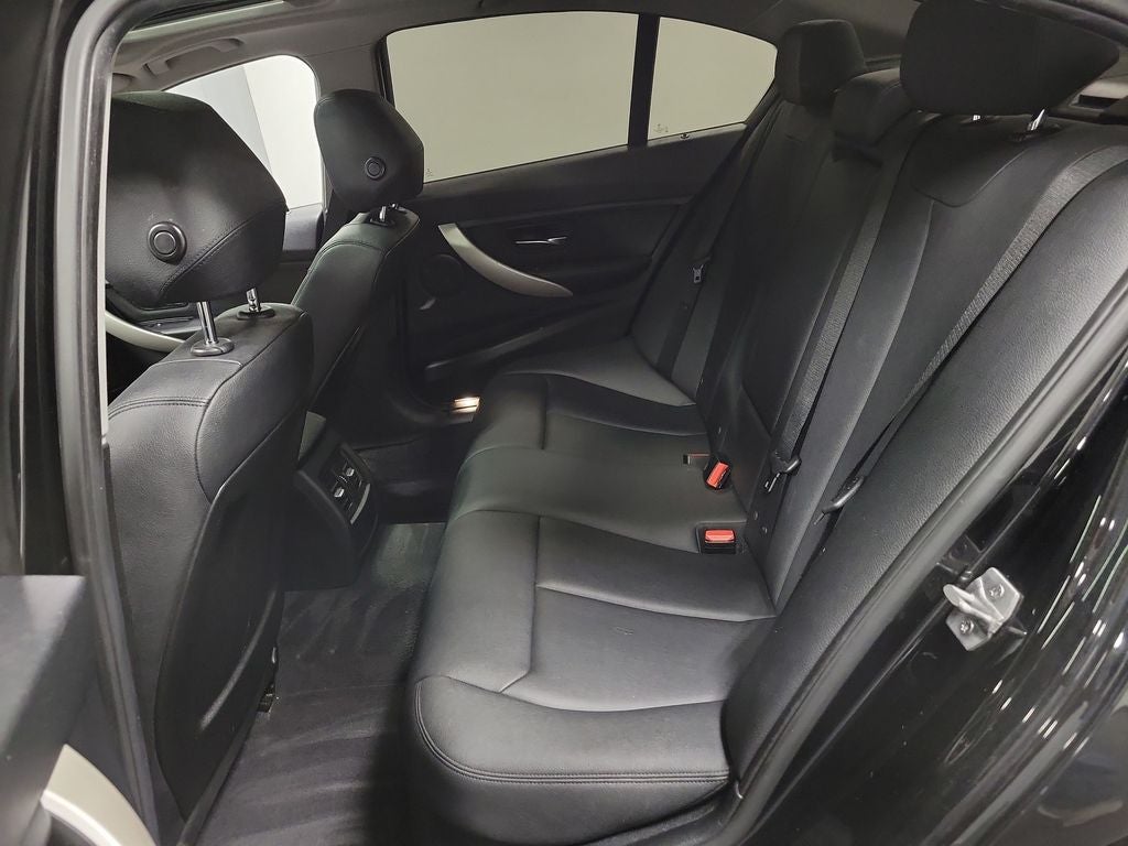2015 BMW 3 Series 320i xDrive