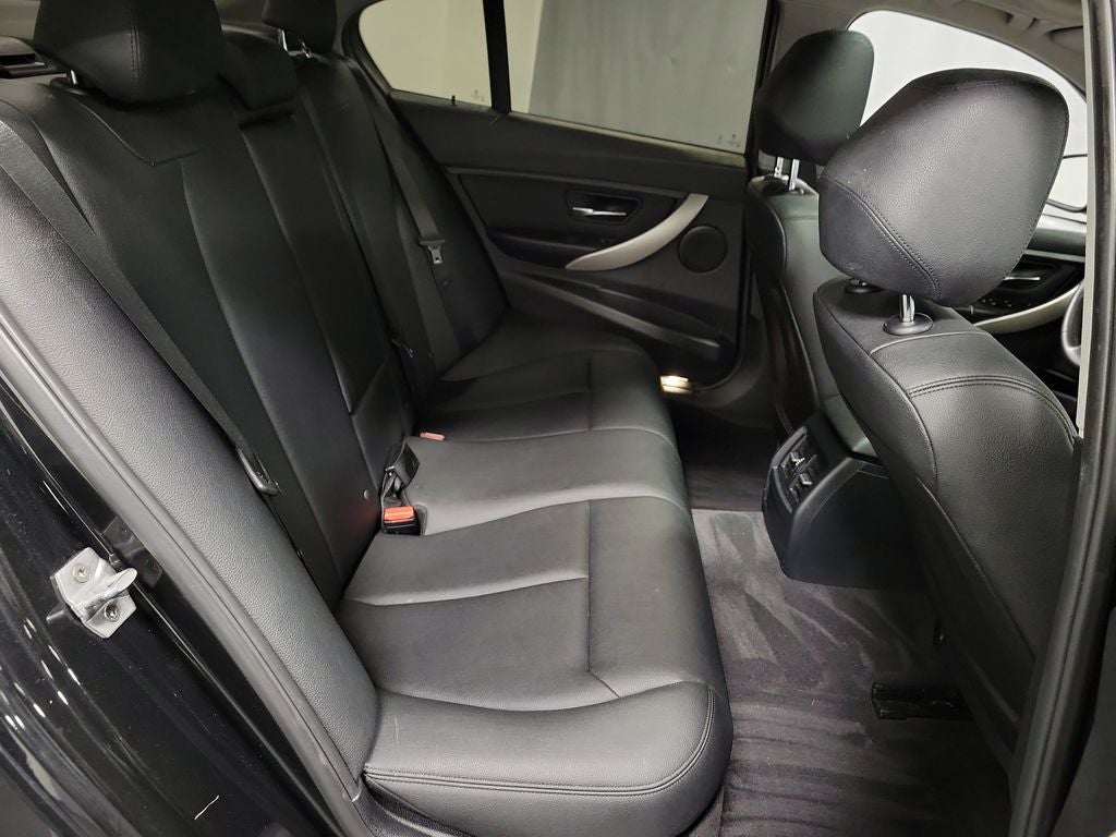 2015 BMW 3 Series 320i xDrive