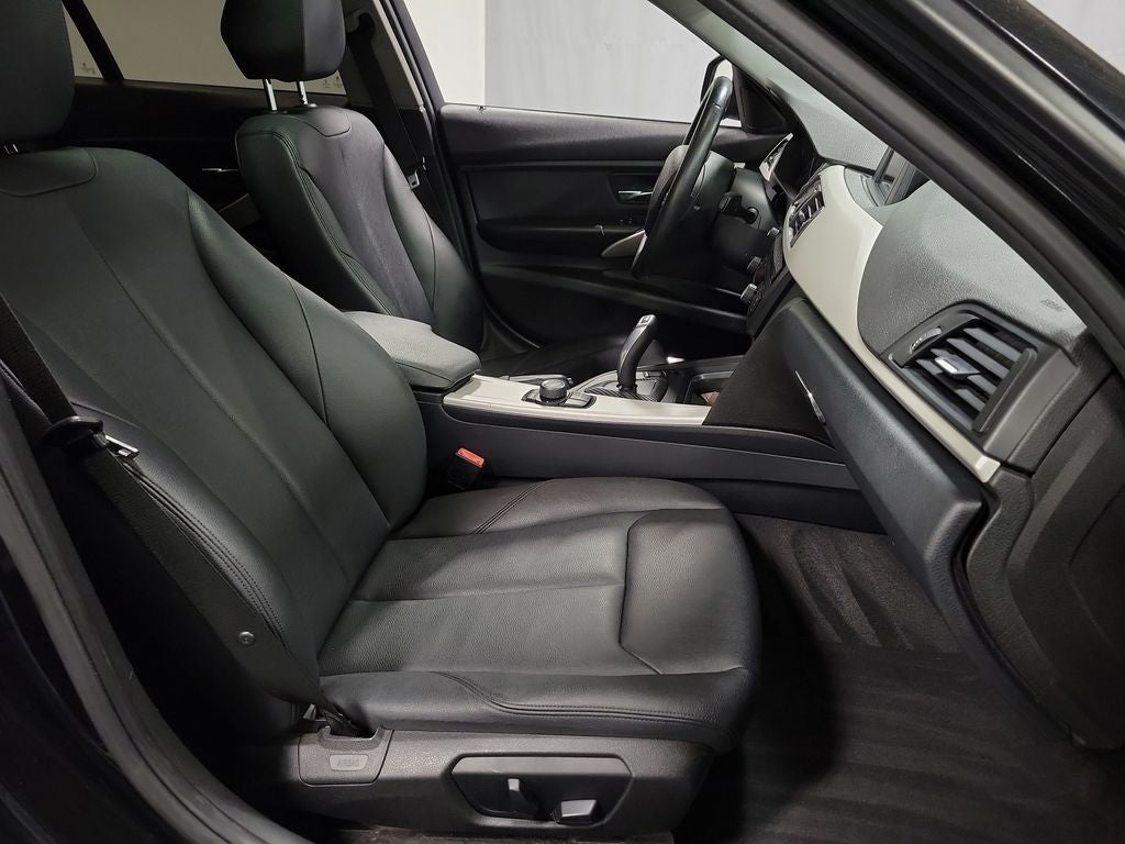2015 BMW 3 Series 320i xDrive