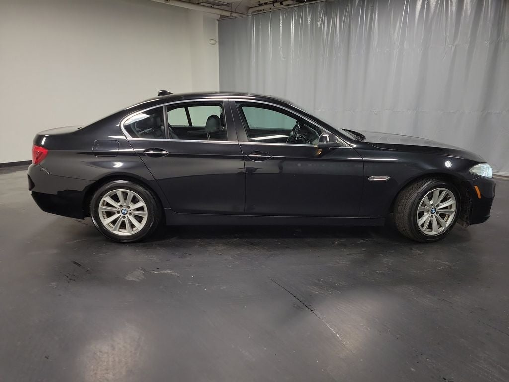 2016 BMW 5 Series 528i xDrive