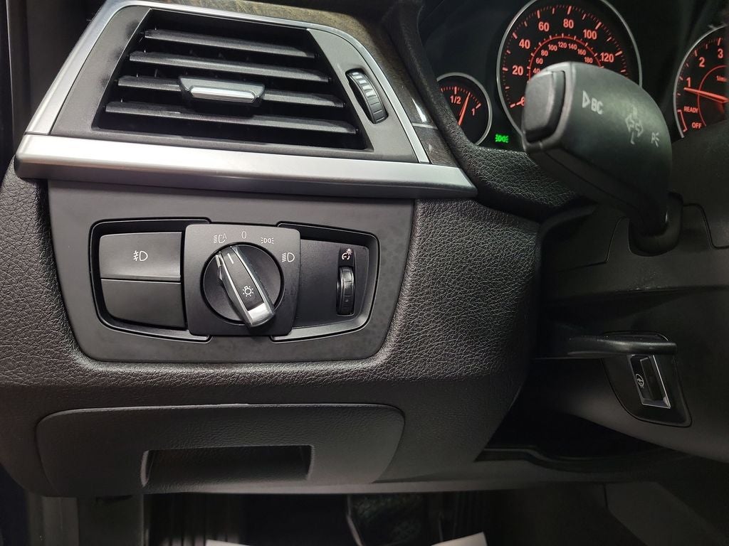 2016 BMW 3 Series 328i xDrive