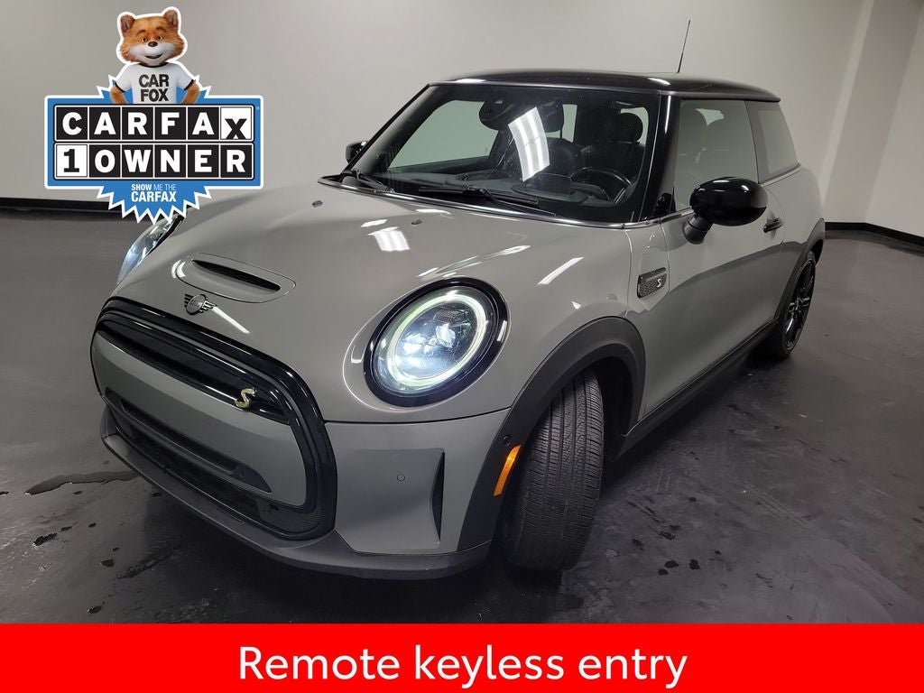 2022 MINI Cooper SE Electric Signature