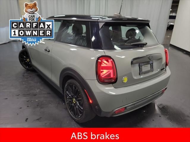 2022 MINI Cooper SE Electric Signature