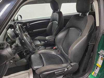 2023 MINI Cooper SE Electric Signature