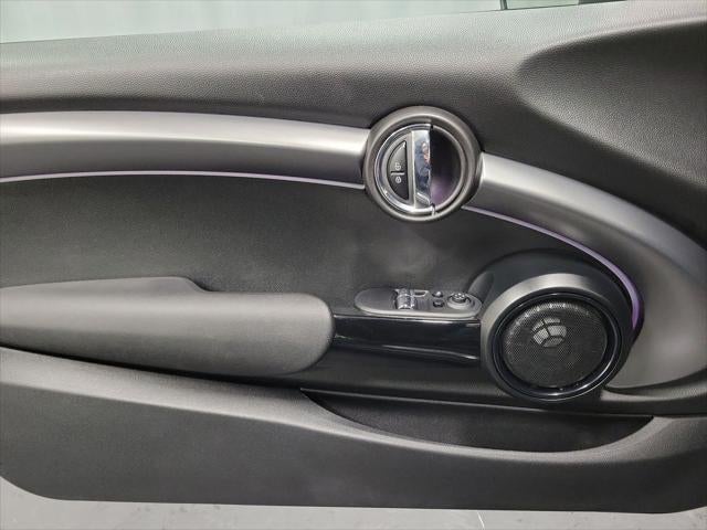 2023 MINI Cooper SE Electric Signature