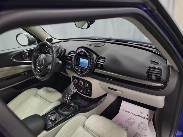 2020 MINI Cooper S Clubman Signature