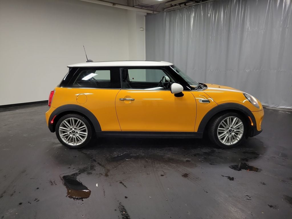 2015 MINI Hardtop 2 Door Cooper
