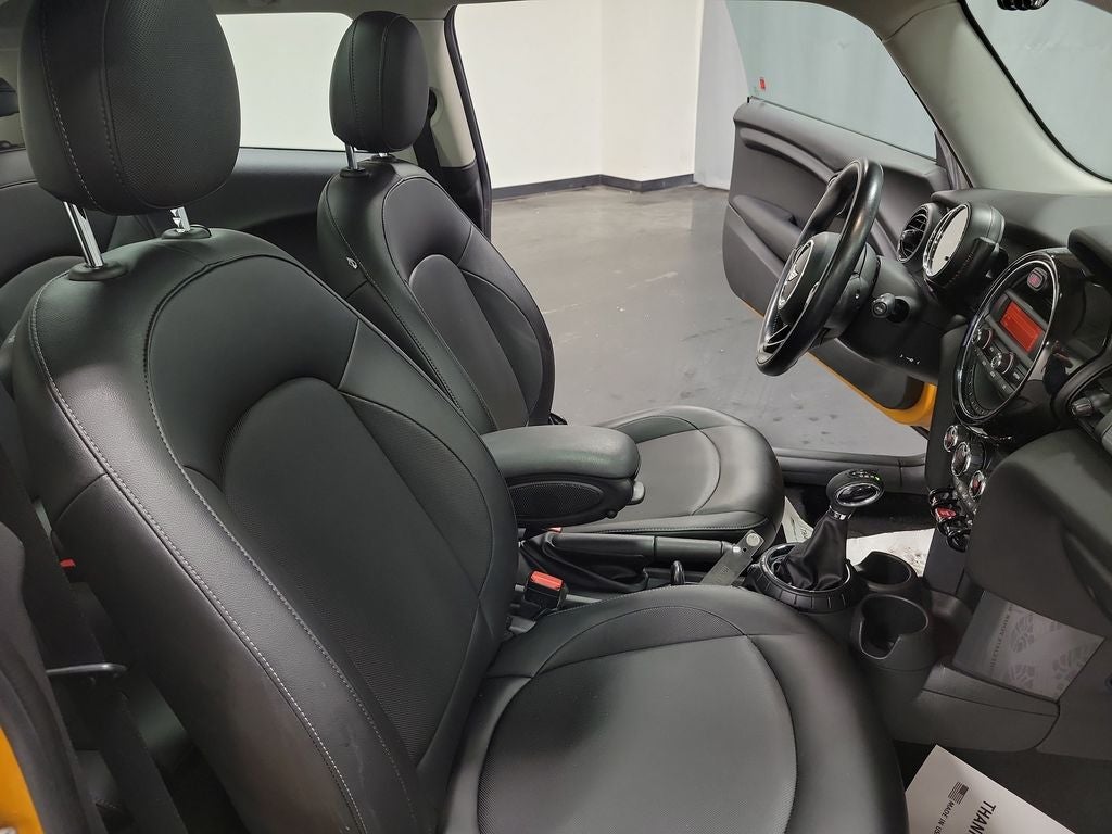 2015 MINI Hardtop 2 Door Cooper