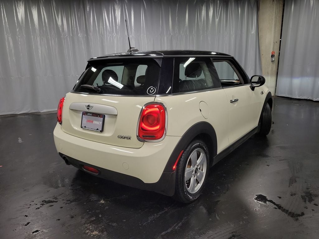 2015 MINI Cooper Base