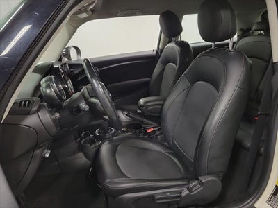 2015 MINI Cooper Base