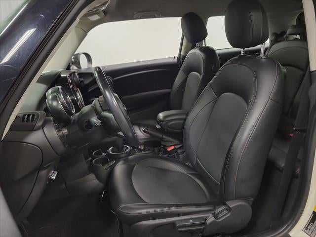 2015 MINI Cooper Base