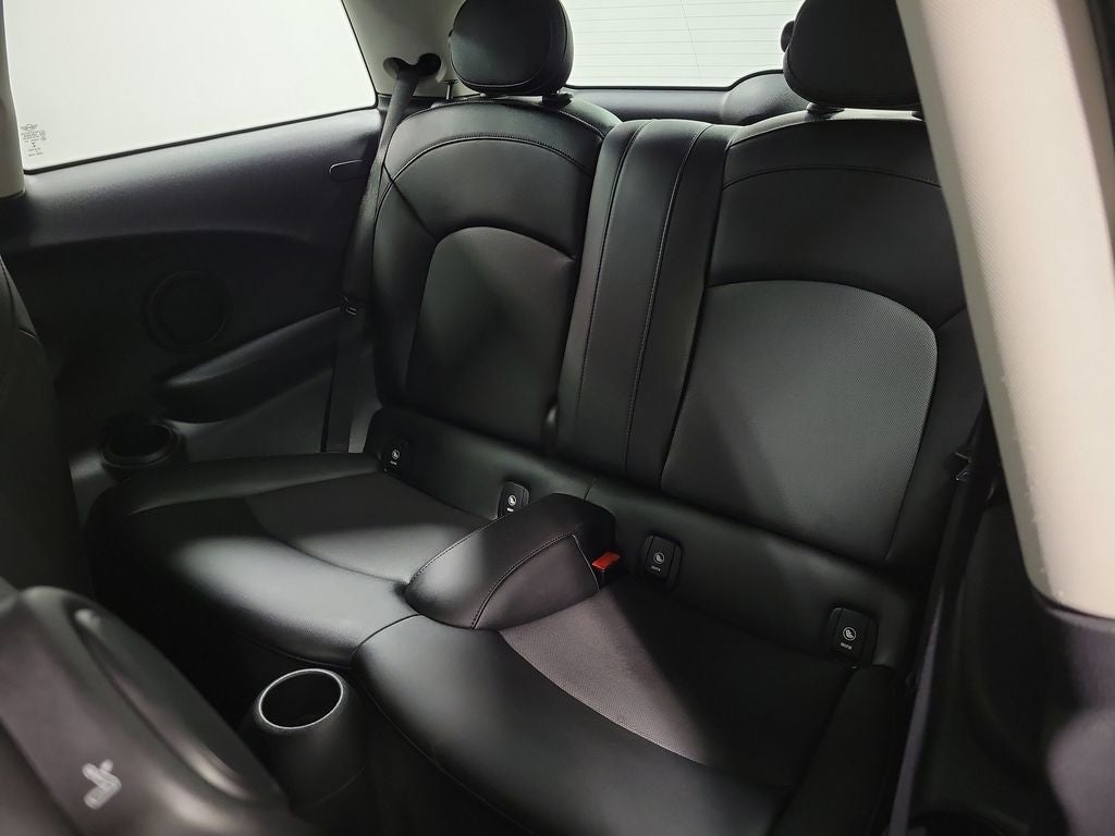 2016 MINI Cooper S Base