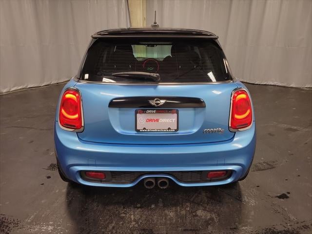 2016 MINI Cooper S Base