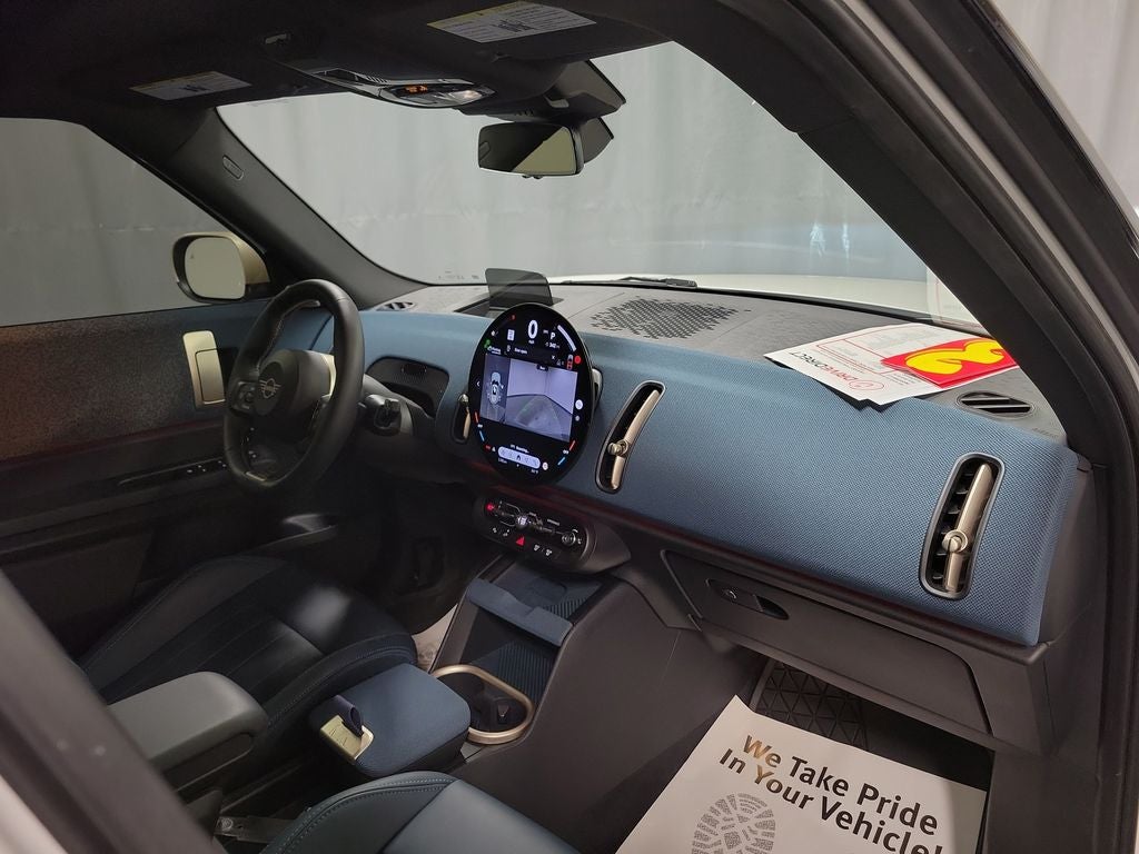 2025 MINI Cooper S Countryman Iconic