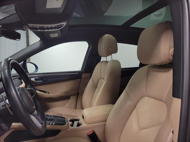 2021 Porsche Macan Base