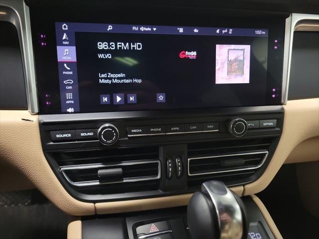 2021 Porsche Macan Base
