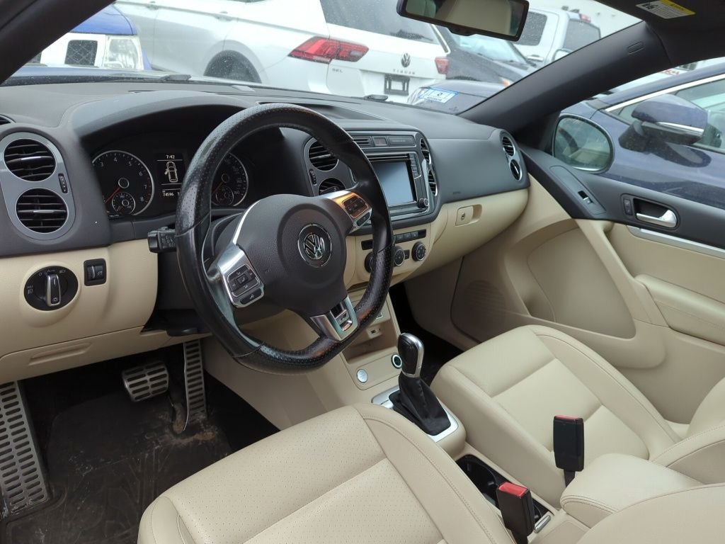 2016 Volkswagen Tiguan R-Line 4Motion