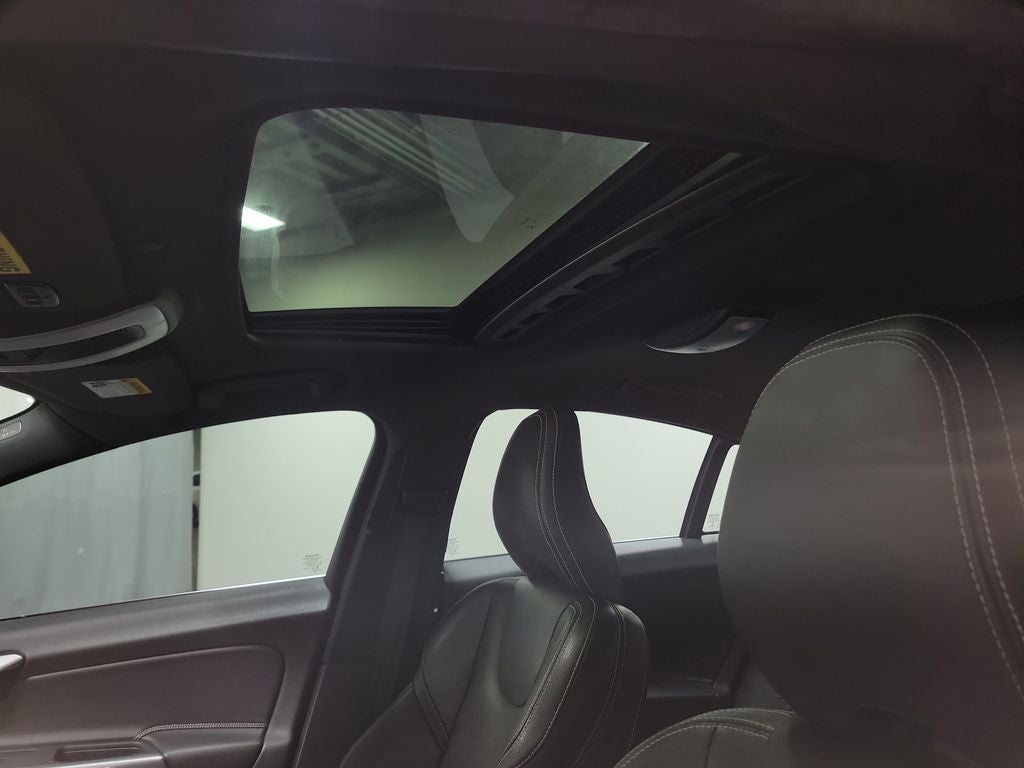 2016 Volvo S60 T6 Drive-E Platinum