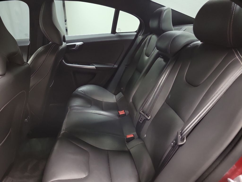 2016 Volvo S60 T6 Drive-E Platinum