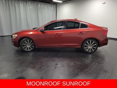 2016 Volvo S60 T6 Drive-E Platinum
