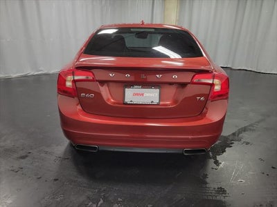 2016 Volvo S60 T6 Drive-E Platinum