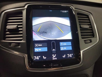 2022 Volvo XC90 T5 Momentum
