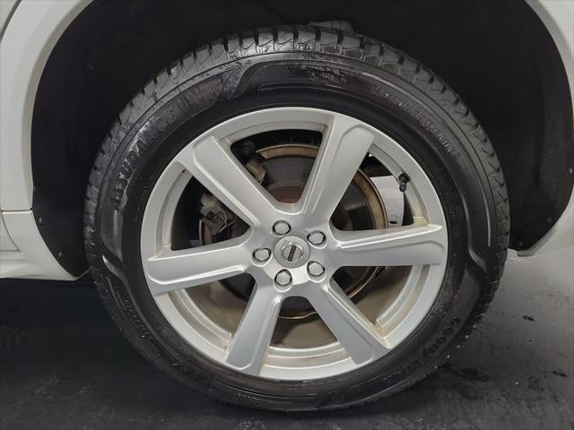 2022 Volvo XC90 T5 Momentum