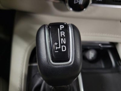 2022 Volvo XC90 T5 Momentum
