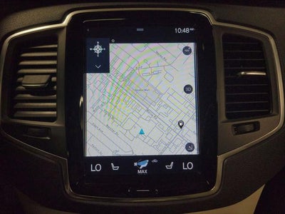 2022 Volvo XC90 T5 Momentum