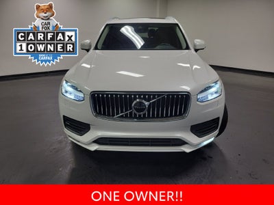 2022 Volvo XC90 T5 Momentum