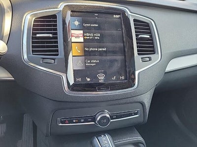 2022 Volvo XC90 T5 Momentum