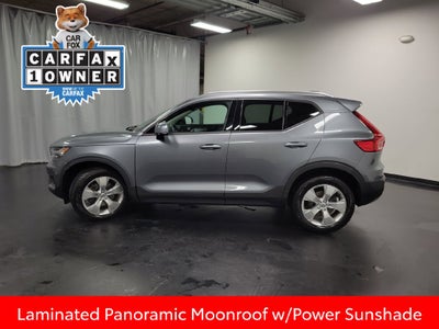 2019 Volvo XC40 Momentum